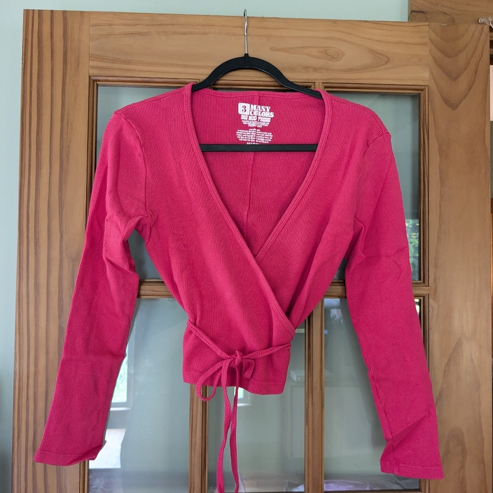 NWOT Hot pink Big Bud Press Wrap Top Size 3
